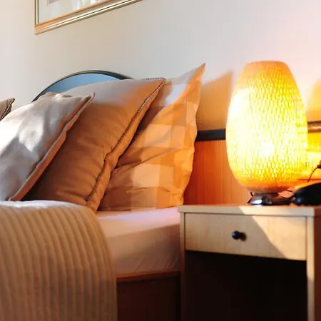 Stiefelburg Der Berghof 3* Nauendorf (Weimarer)