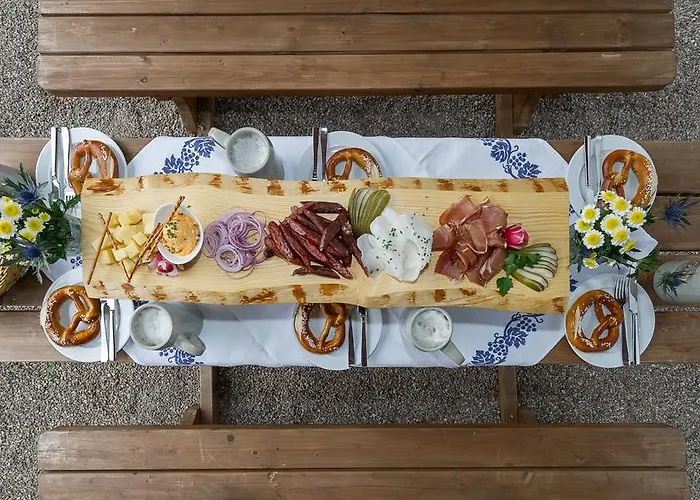 Stiefelburg Der Berghof Hotel 3*